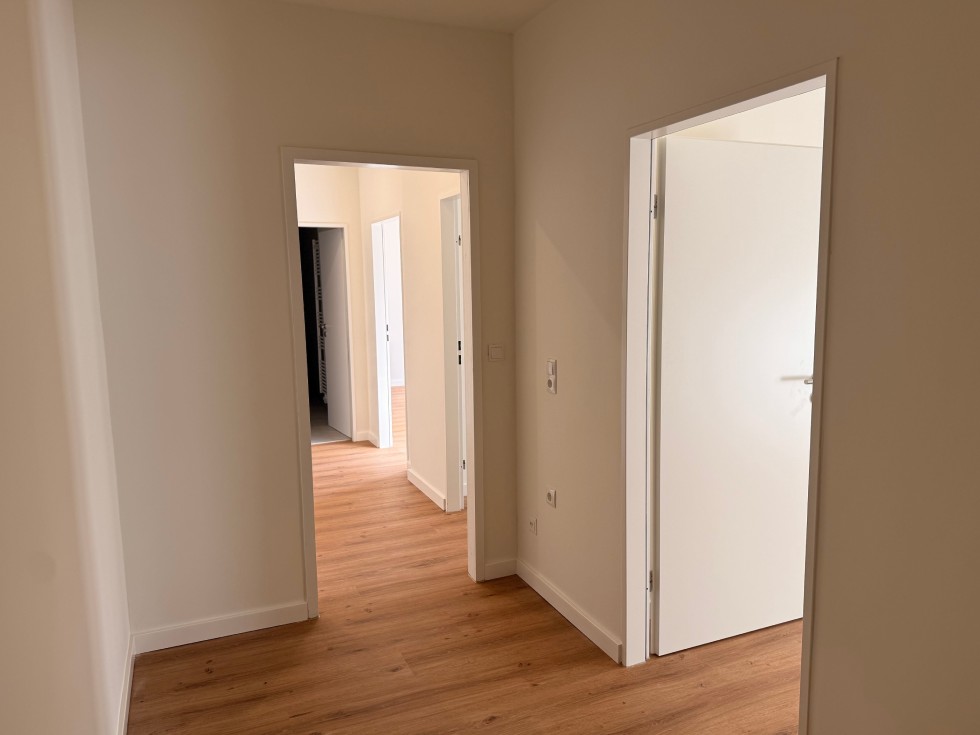 Vinylboden in Holzoptik – Moderne Wohnräume mit natürlichem Charakter